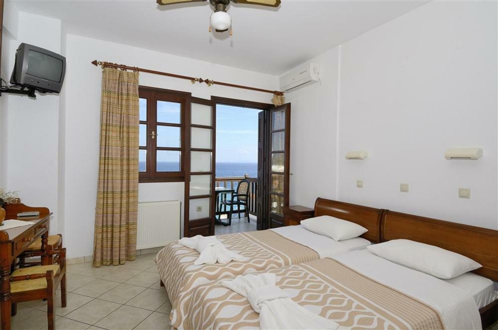 Achinos Apartments And Maisonettes Kokkari Dış mekan fotoğraf